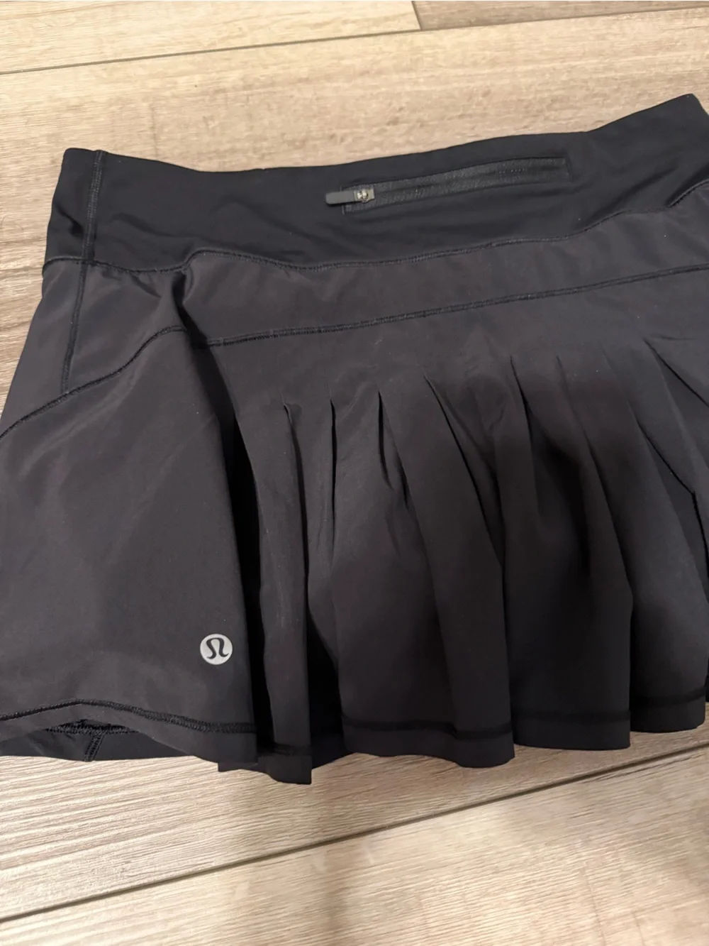 lululemon athletica Black Athletic Skort - Circuit Breaker Skort - Picture 4 of 5